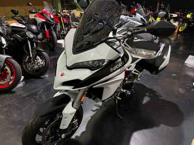 Ducati Multistrada 1200S 2015