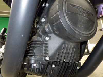 Moto Guzzi V7 Stone 2025