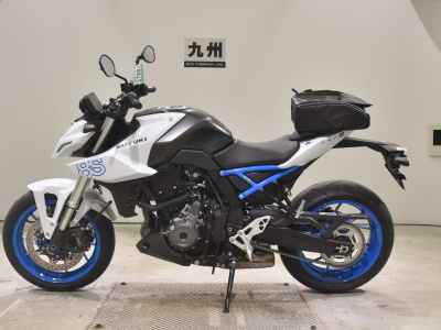 Suzuki GSX-8S 2023