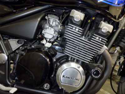 Kawasaki Zephyr 400 2012