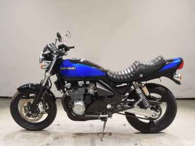 Kawasaki Zephyr 400 2012
