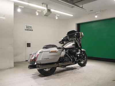 Harley-Davidson Street Glide FLHXSE1980 CVO 2025
