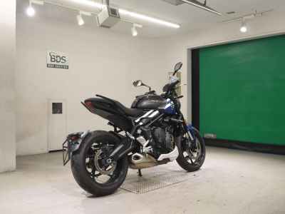 Triumph Trident 660 2025