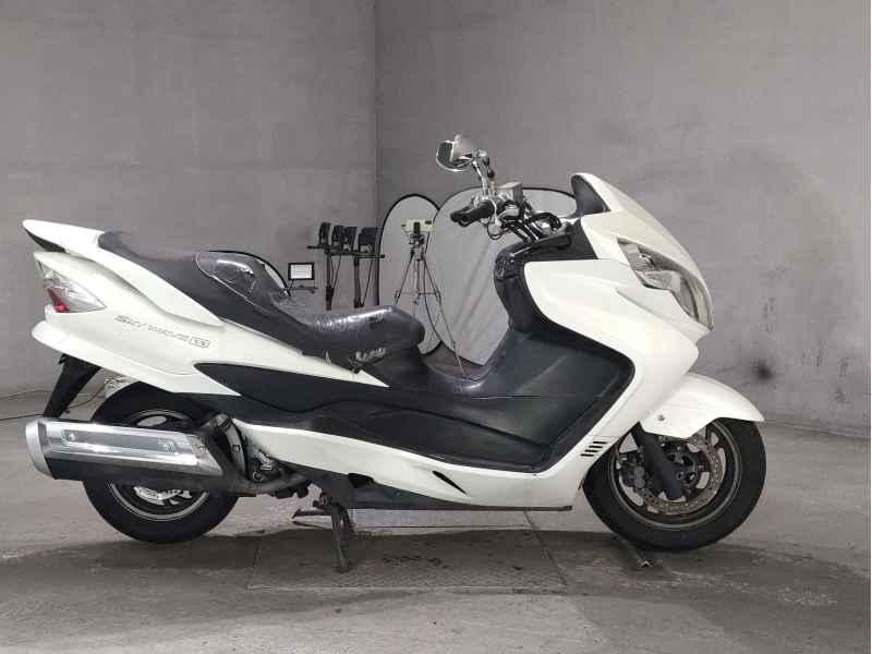 Suzuki Skywave 250SS