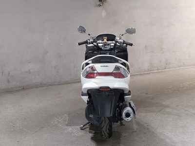 Suzuki Skywave 250SS