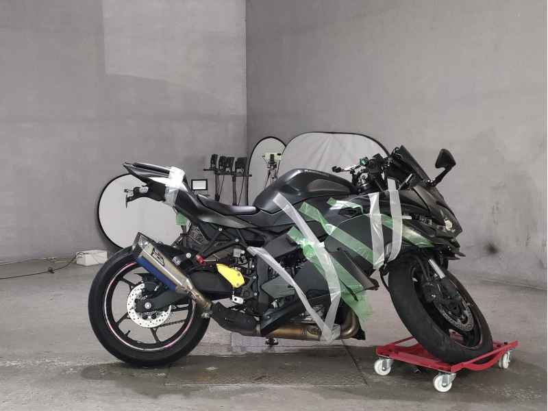 Kawasaki Ninja ZX-4R 2024