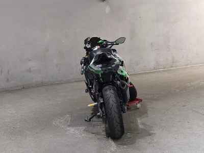 Kawasaki Ninja ZX-4R 2024