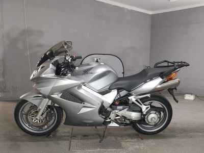 Honda VFR800F 2005
