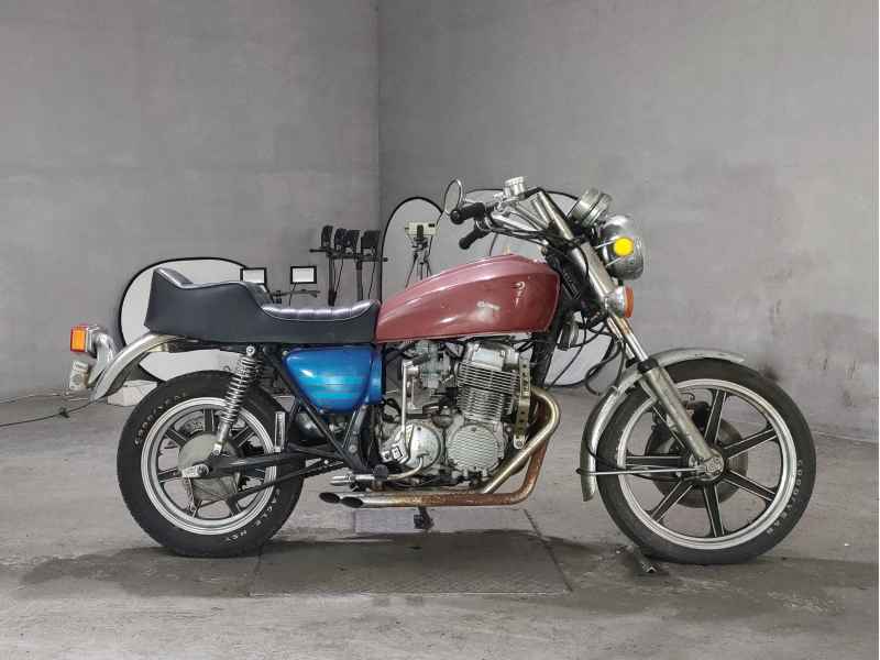 Honda CB750SF