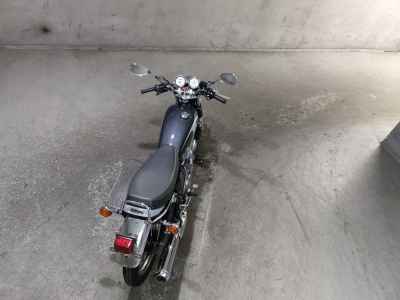 Yamaha SR400 2021