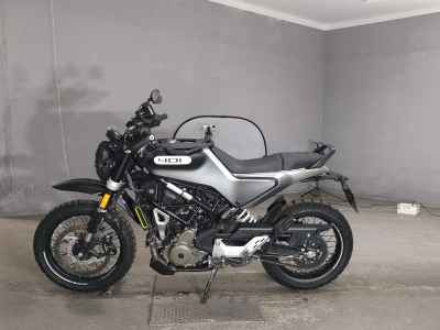 Husqvarna Svartpilen 401 2021