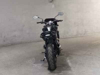 Suzuki Gladius SFV400 2013