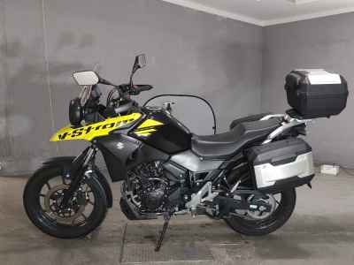 Suzuki V-Strom 250