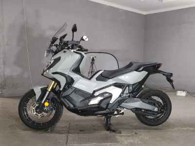 Honda X-Adv 750 2024