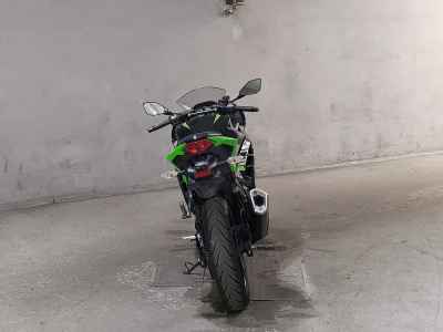 Kawasaki Ninja 250
