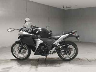 Honda CBR250R 2011