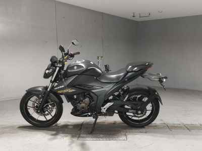 Suzuki Gixxer 250SF