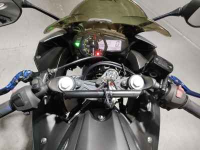 Yamaha YZF-R25 2018