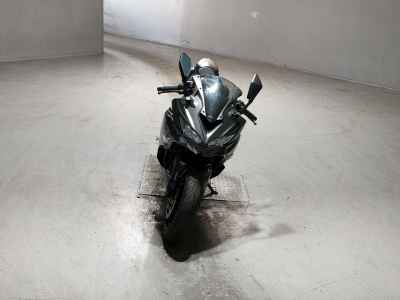 Kawasaki Ninja ZX-25R 2022