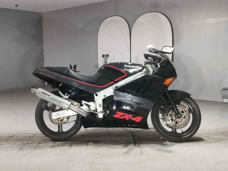 Kawasaki Ninja ZX-4R