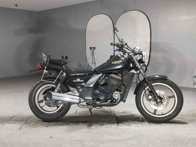 Kawasaki Eliminator 250SE