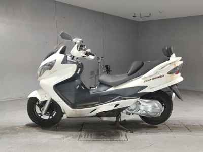 Suzuki Skywave 250M