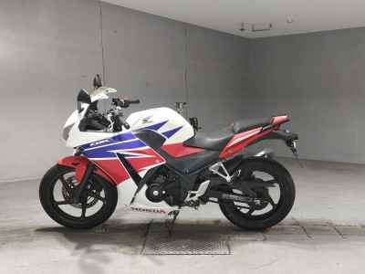 Honda CBR250R 2015