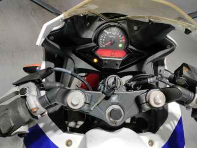 Honda CBR250R 2015