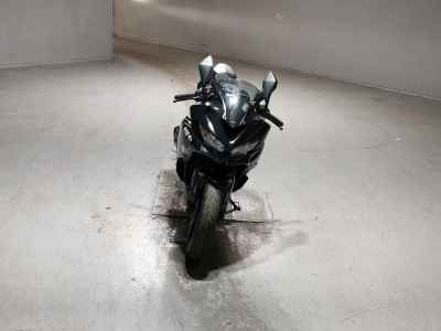 Kawasaki Ninja ZX-25R 2022