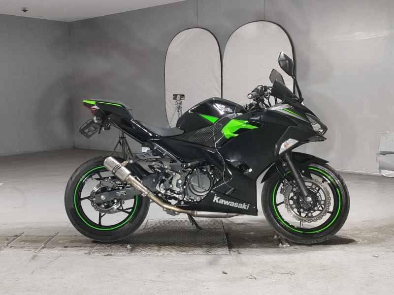 Kawasaki Ninja 400 2023