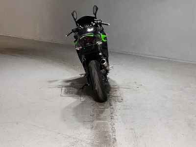Kawasaki Ninja 400 2023