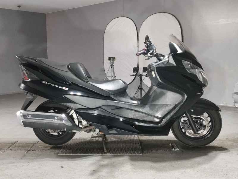 Suzuki Skywave 250S