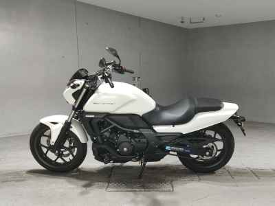 Honda CTX700N 2015