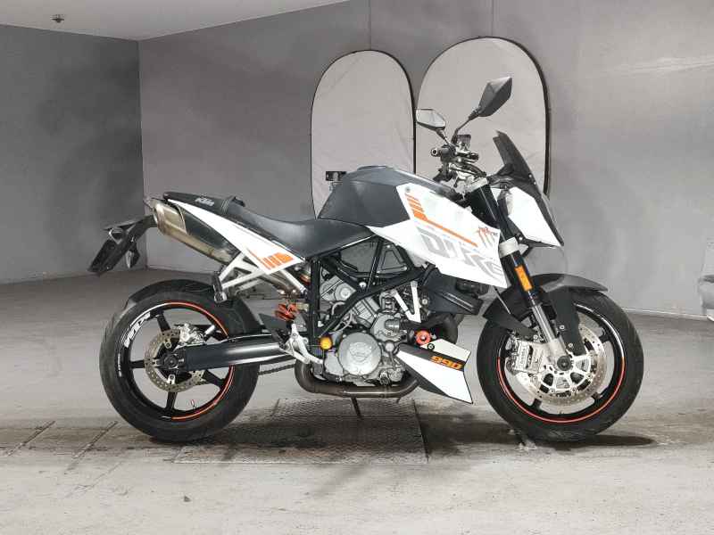 KTM 990 Super Duke R 2010