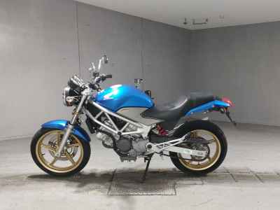 Honda VTR250 2009