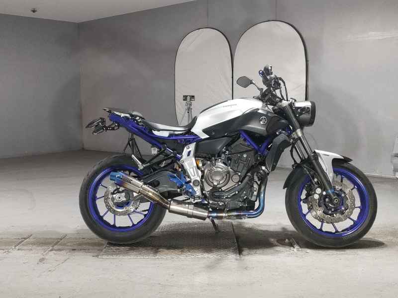 Yamaha MT-07 2015