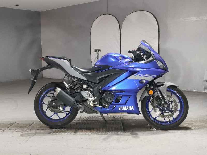 Yamaha YZF-R25 2021