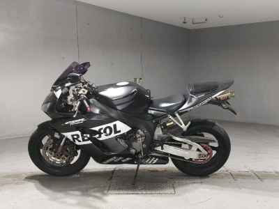 Honda CBR1000RR 2005