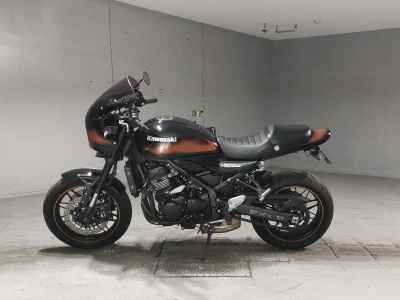 Kawasaki Z900RS Cafe 2024