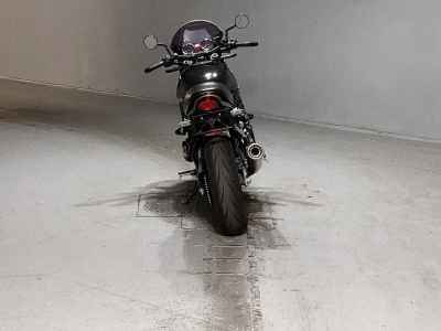 Kawasaki Z900RS Cafe 2024