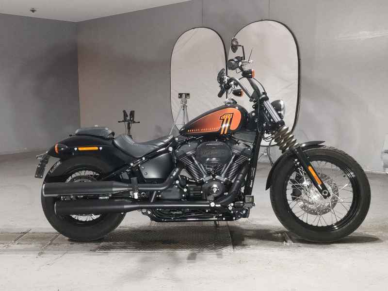 Harley-Davidson Street Bob FXBBS1870 2021