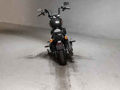 Harley-Davidson Street Bob FXBBS1870 2021