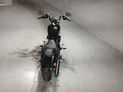 Harley-Davidson Street Bob FXBBS1870 2021