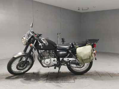 Suzuki ST250E