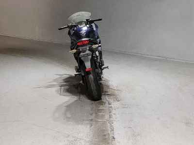 Kawasaki Ninja 400R 2012