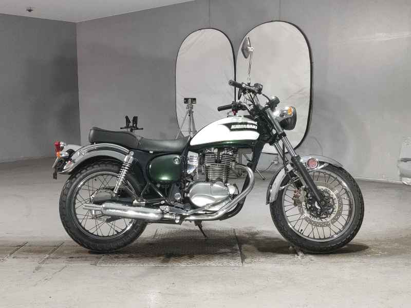 Kawasaki Estrella 2009