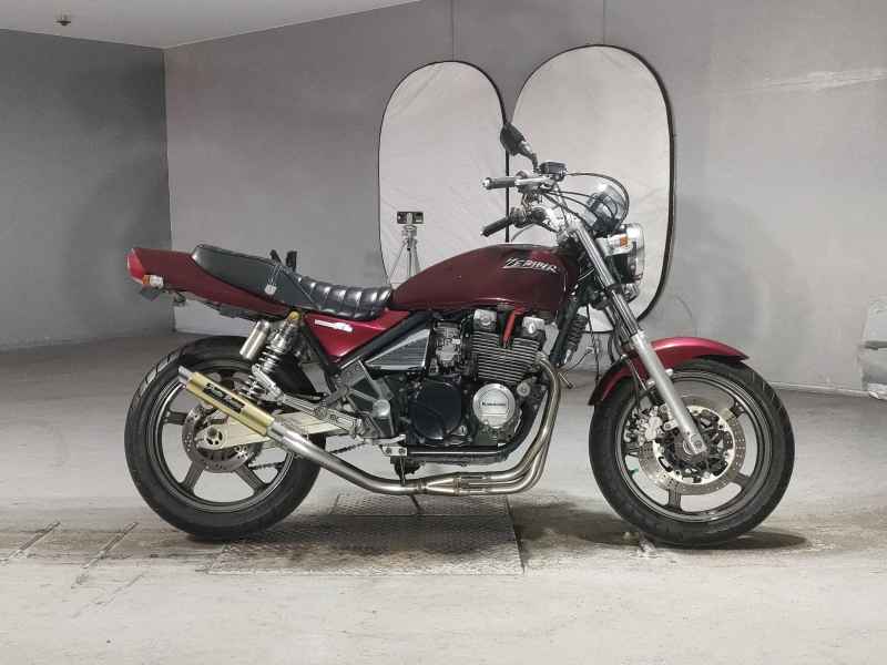 Kawasaki Zephyr 400 2023