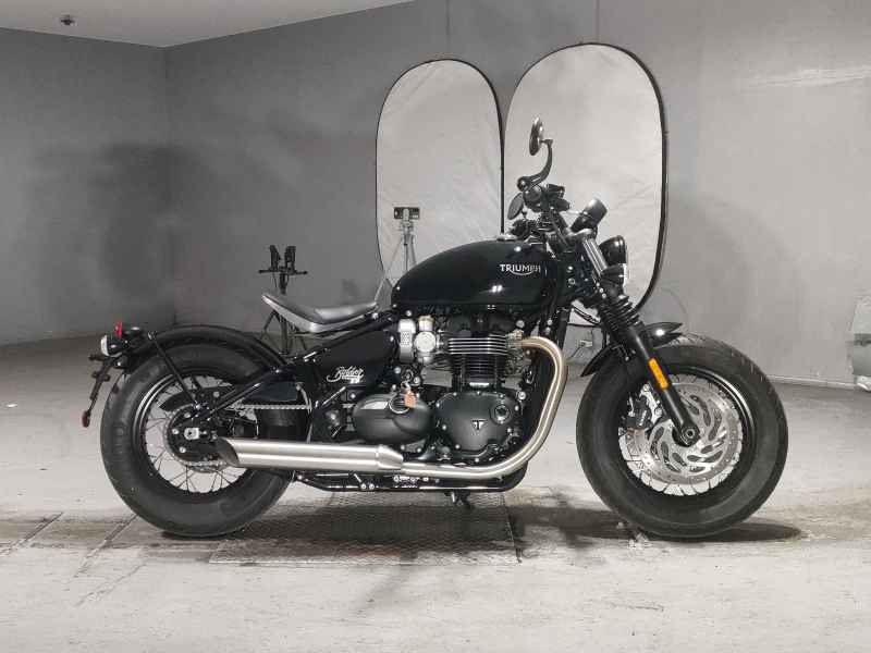 Triumph Bonneville Bobber 2025