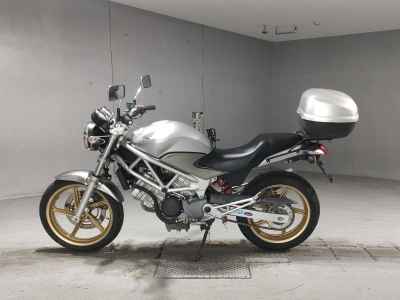 Honda VTR250 2011