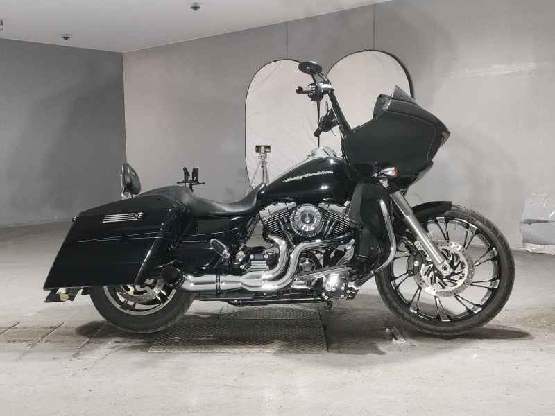 Harley-Davidson Road Glide FLTRXS1690 2015